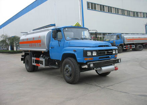 东风140尖头<a href=http://jiayouche.chengliauto.com/ target=_blank class=infotextkey>加油车</a>图片1