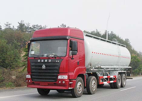 斯太尔前四后八<a href=http://hg.chengliauto.com/ target=_blank class=infotextkey>化工液体运输车</a>图片1