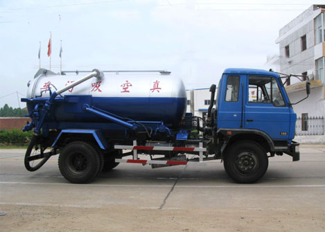 湖北程力_东风153吸污车