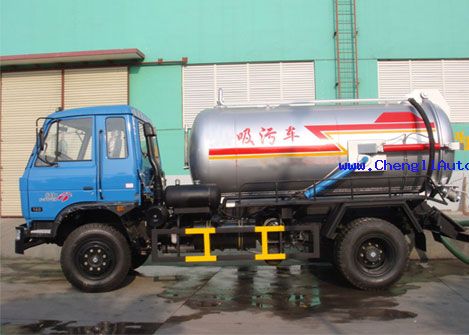 东风145<a href=http://xiwuche.chengliauto.com/ target=_blank class=infotextkey>真空吸污车</a>图片3