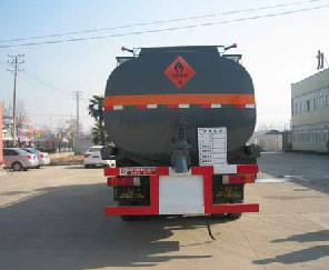 解放前四后八运油车_油罐车
