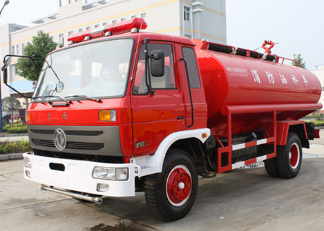 东风145抢险救援照明<a href=http://xiaofangche.chengliauto.com/ target=_blank class=infotextkey>消防车</a>图片2