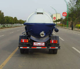 湖北程力_福田小型吸污车