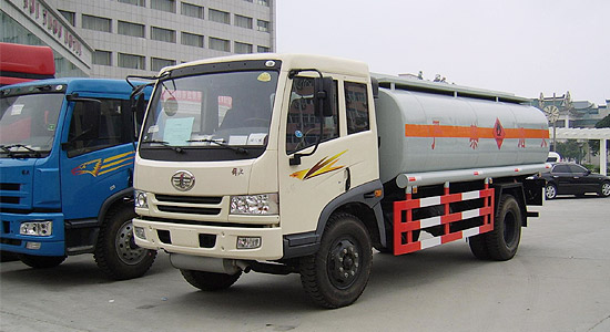 解放单桥<a href=http://jiayouche.chengliauto.com/ target=_blank class=infotextkey>加油车</a>