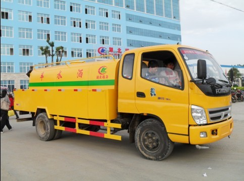 奥铃高压清洗<a href=http://ss.chengliauto.com target=_blank class=infotextkey>洒水车</a>