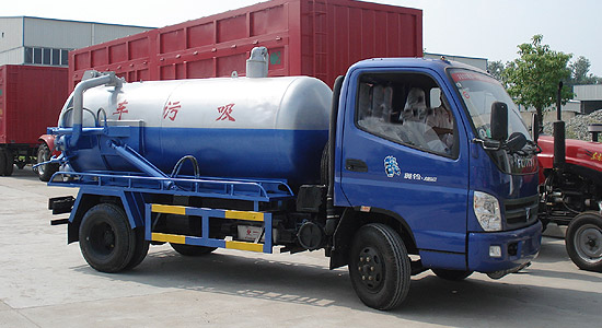 欧曼真空<a href=http://xiwuche.chengliauto.com/ target=_blank class=infotextkey>吸污车</a>
