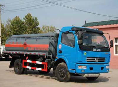 东风多利卡L3800化工液体运输车